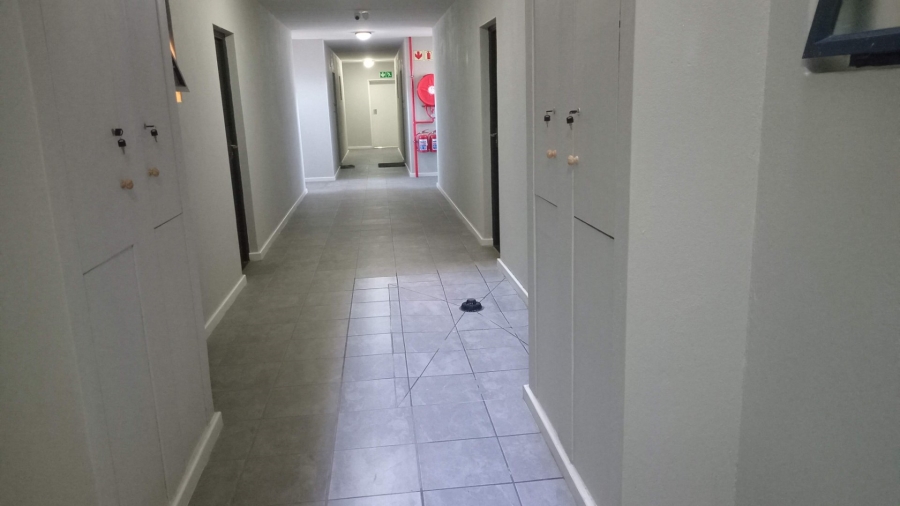 2 Bedroom Property for Sale in Table View Western Cape